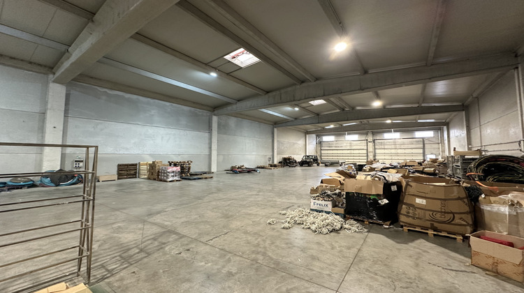 Ma-Cabane - Location Local commercial Puget-sur-Argens, 880 m²