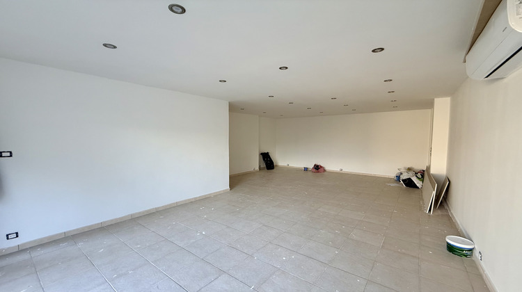 Ma-Cabane - Location Local commercial Puget-sur-Argens, 80 m²