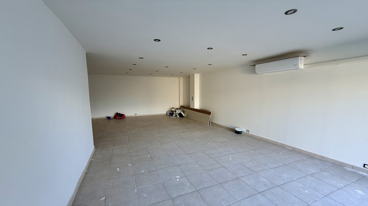 Ma-Cabane - Location Local commercial Puget-sur-Argens, 80 m²