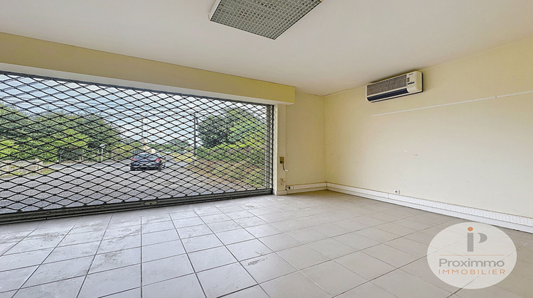 Ma-Cabane - Location Local commercial QUESTEMBERT, 180 m²