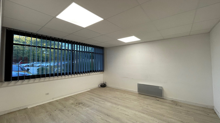 Ma-Cabane - Location Local commercial QUIMPER, 190 m²