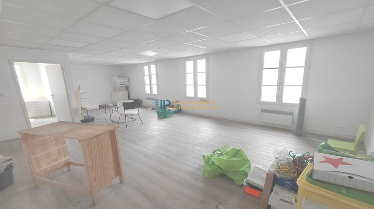 Ma-Cabane - Location Local commercial Quimperlé, 230 m²