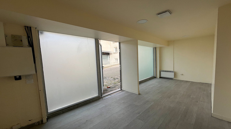 Ma-Cabane - Location Local commercial RAMBOUILLET, 34 m²