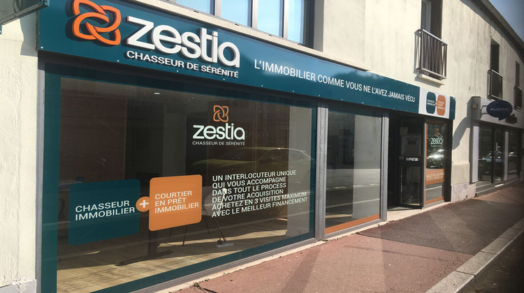 Ma-Cabane - Location Local commercial RAMBOUILLET, 64 m²