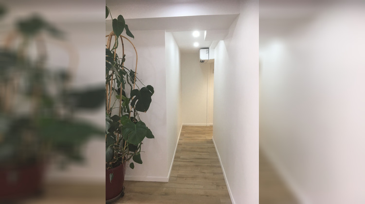 Ma-Cabane - Location Local commercial RAMBOUILLET, 64 m²