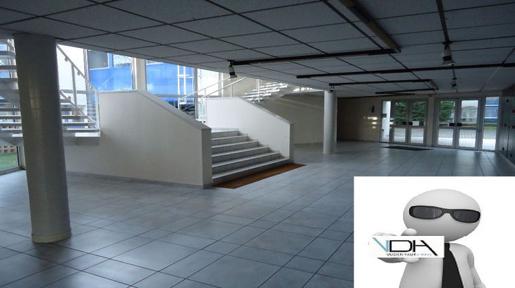 Ma-Cabane - Location Local commercial RAMONVILLE-SAINT-AGNE, 32 m²