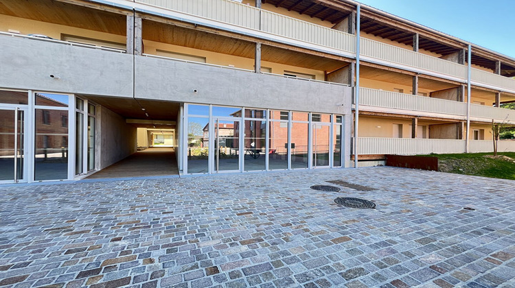 Ma-Cabane - Location Local commercial RAMONVILLE-SAINT-AGNE, 58 m²