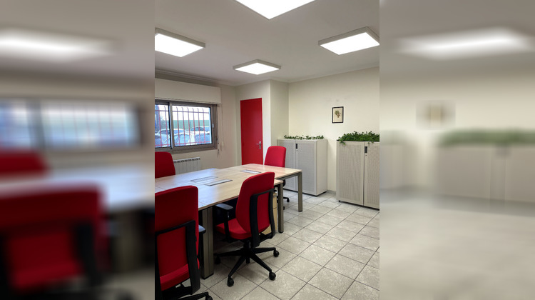 Ma-Cabane - Location Local commercial REIMS, 117 m²