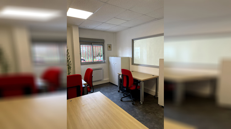 Ma-Cabane - Location Local commercial REIMS, 117 m²