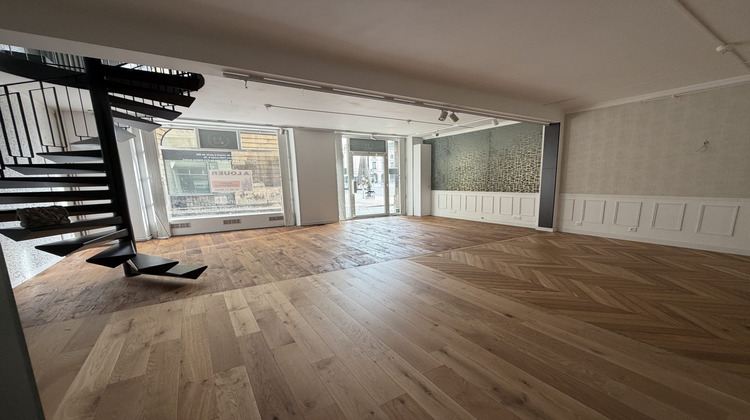 Ma-Cabane - Location Local commercial Reims, 81 m²