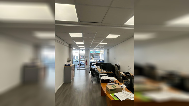 Ma-Cabane - Location Local commercial REIMS, 96 m²