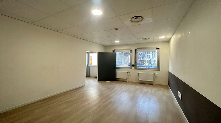 Ma-Cabane - Location Local commercial REIMS, 36 m²