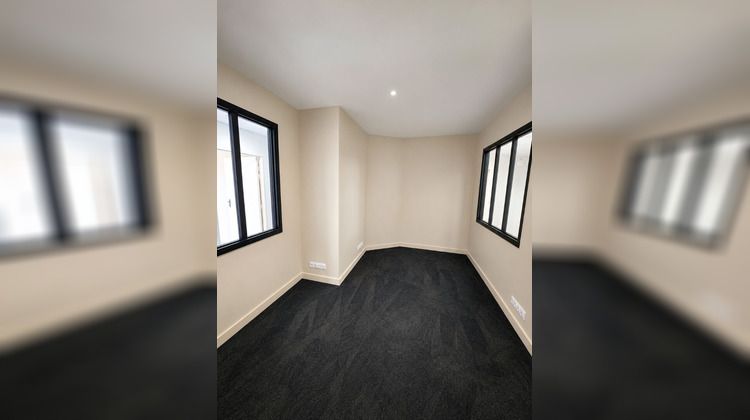 Ma-Cabane - Location Local commercial REIMS, 204 m²
