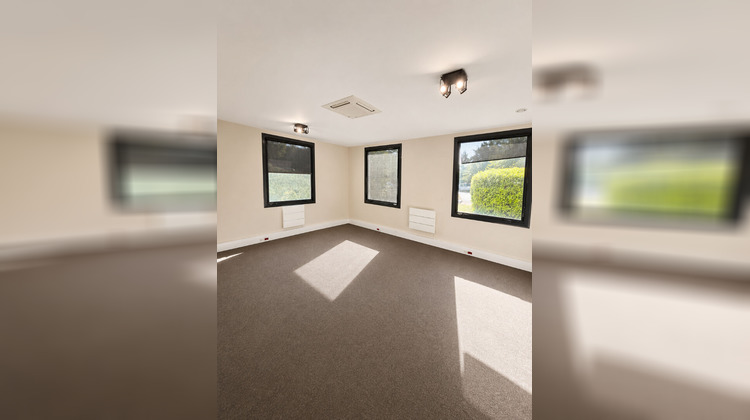 Ma-Cabane - Location Local commercial REIMS, 204 m²
