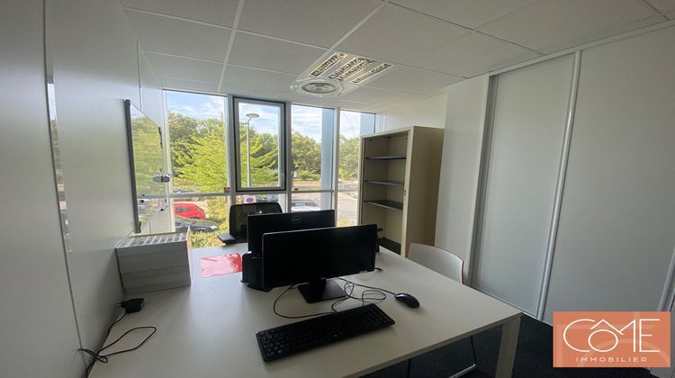 Ma-Cabane - Location Local commercial RENNES, 427 m²