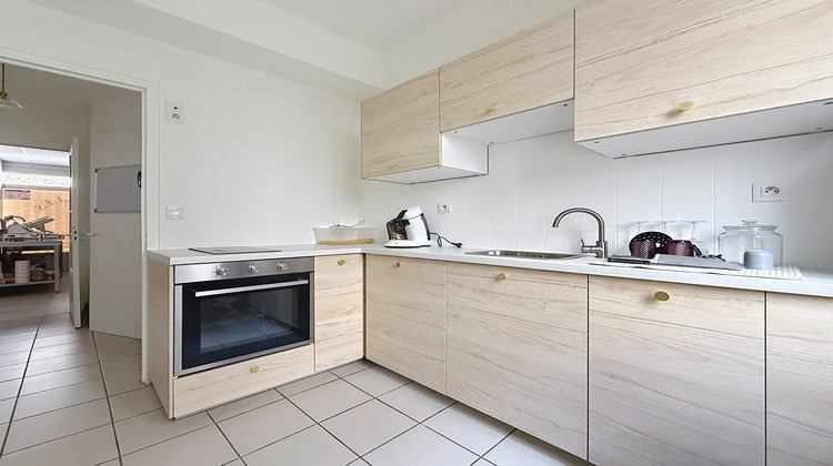 Ma-Cabane - Location Local commercial Rennes, 53 m²