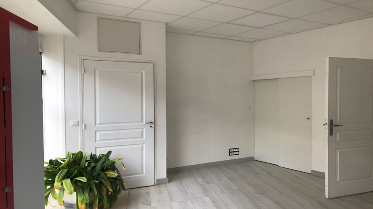 Ma-Cabane - Location Local commercial REUGNY, 52 m²