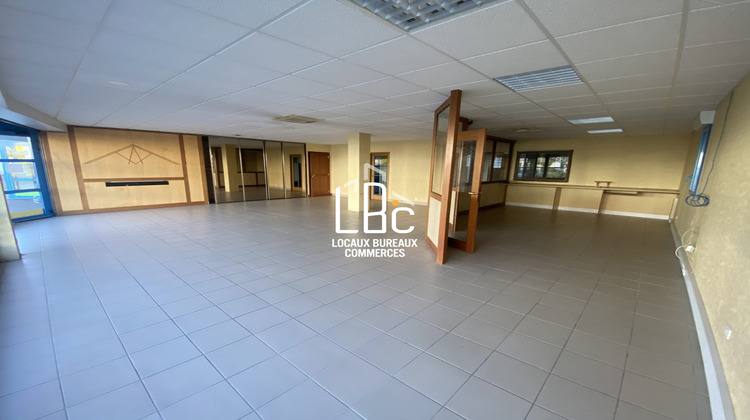 Ma-Cabane - Location Local commercial Rezé, 568 m²