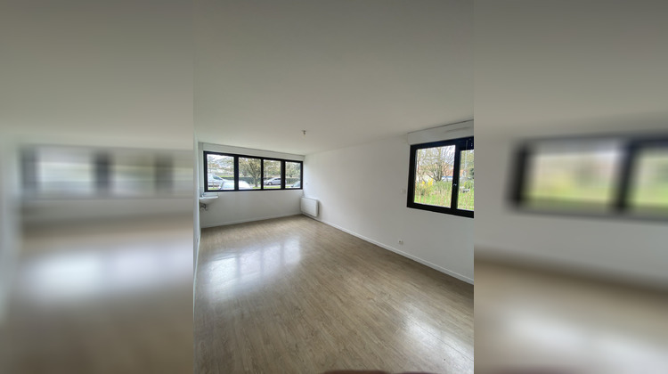 Ma-Cabane - Location Local commercial Rezé, 96 m²