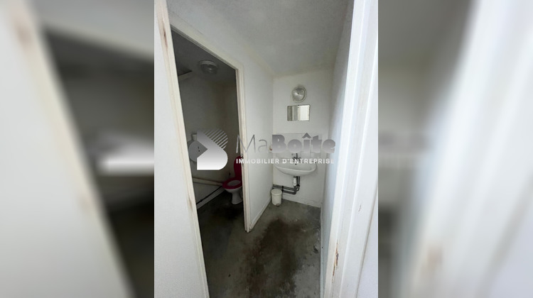 Ma-Cabane - Location Local commercial RIORGES, 215 m²