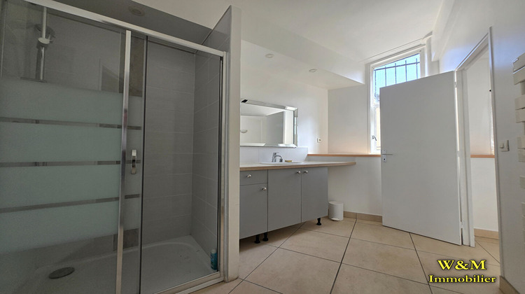Ma-Cabane - Location Local commercial RIS-ORANGIS, 96 m²