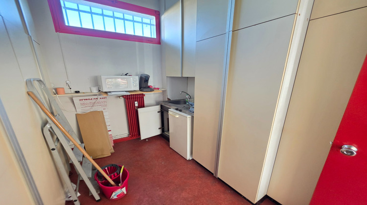 Ma-Cabane - Location Local commercial RIS ORANGIS, 80 m²