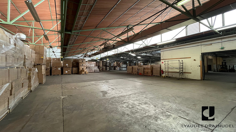 Ma-Cabane - Location Local commercial ROANNE, 10500 m²