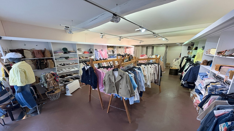 Ma-Cabane - Location Local commercial ROANNE, 65 m²