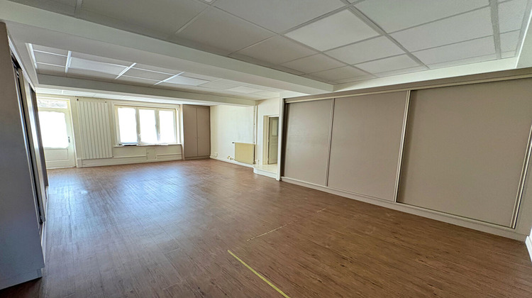 Ma-Cabane - Location Local commercial ROANNE, 144 m²