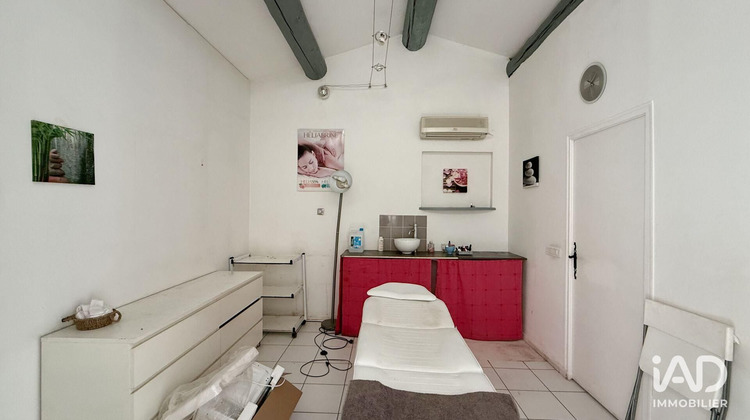Ma-Cabane - Location Local commercial Robion, 46 m²