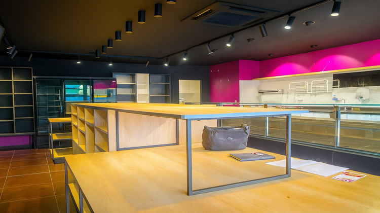 Ma-Cabane - Location Local commercial ROCBARON, 96 m²