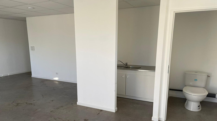 Ma-Cabane - Location Local commercial ROCBARON, 36 m²