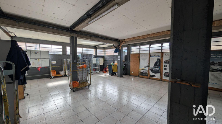 Ma-Cabane - Location Local commercial Roche-la-Molière, 123 m²