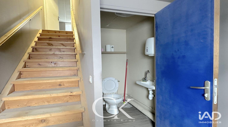 Ma-Cabane - Location Local commercial Rochetoirin, 275 m²