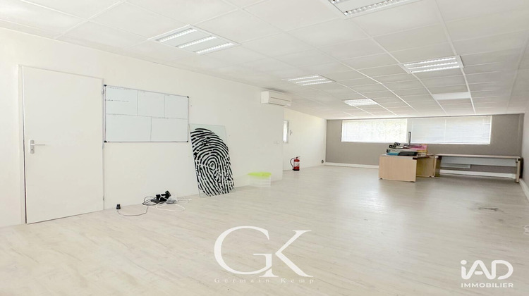 Ma-Cabane - Location Local commercial Rochetoirin, 275 m²