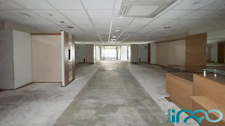 Ma-Cabane - Location Local commercial Rodez, 600 m²