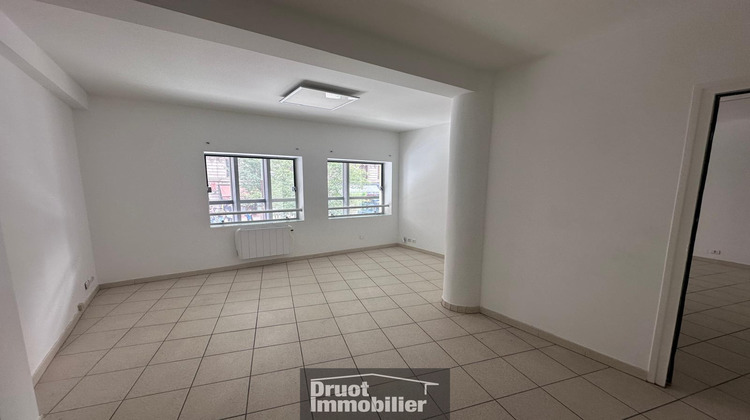 Ma-Cabane - Location Local commercial Rodez, 99 m²