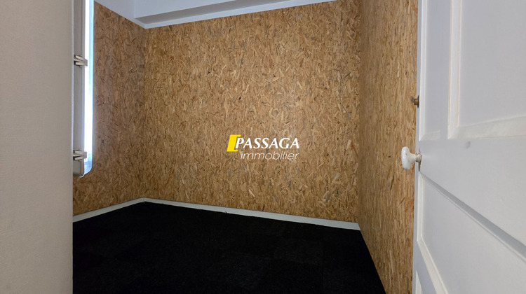 Ma-Cabane - Location Local commercial RODEZ, 80 m²