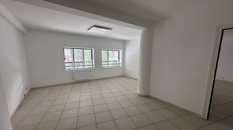 Ma-Cabane - Location Local commercial RODEZ, 99 m²