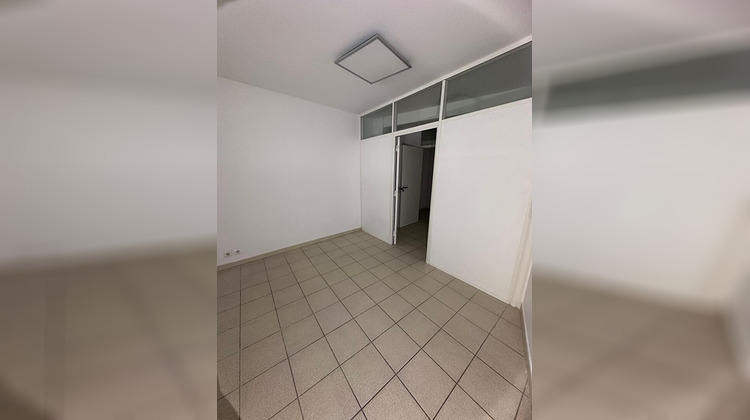 Ma-Cabane - Location Local commercial RODEZ, 99 m²