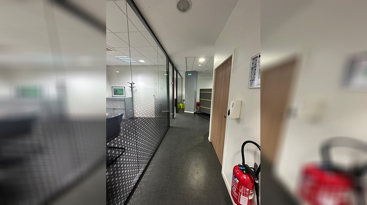 Ma-Cabane - Location Local commercial RODEZ, 250 m²