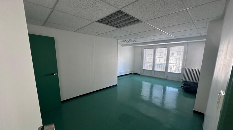 Ma-Cabane - Location Local commercial RODEZ, 200 m²