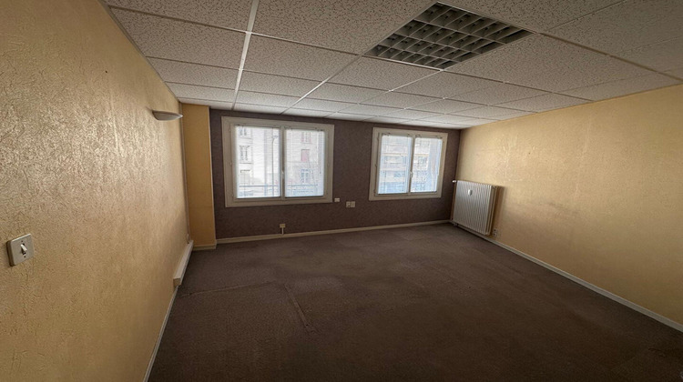 Ma-Cabane - Location Local commercial RODEZ, 200 m²