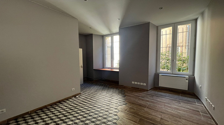 Ma-Cabane - Location Local commercial RODEZ, 40 m²