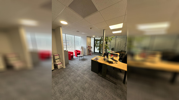 Ma-Cabane - Location Local commercial RODEZ, 200 m²
