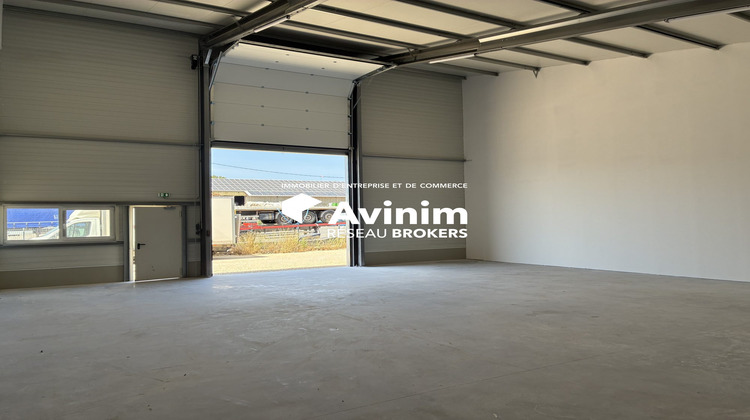 Ma-Cabane - Location Local commercial Rognac, 380 m²