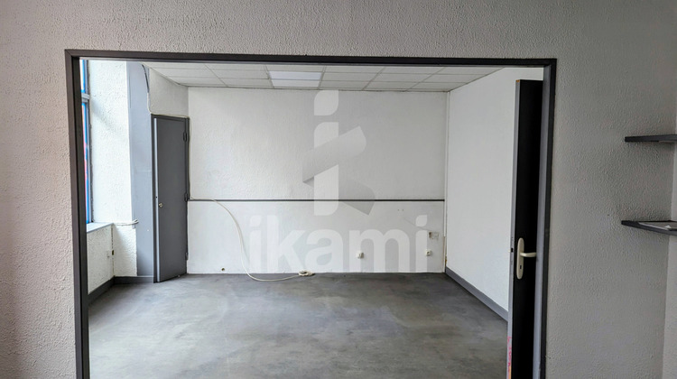 Ma-Cabane - Location Local commercial Romans-sur-Isère, 77 m²