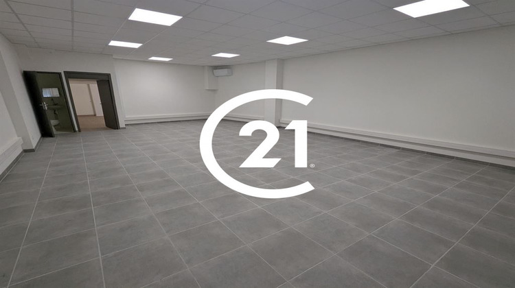 Ma-Cabane - Location Local commercial ROMANS SUR ISERE, 80 m²