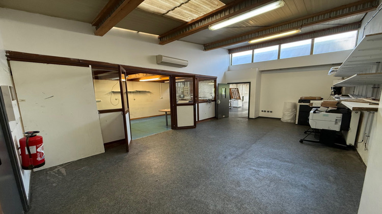 Ma-Cabane - Location Local commercial Ronchin, 350 m²