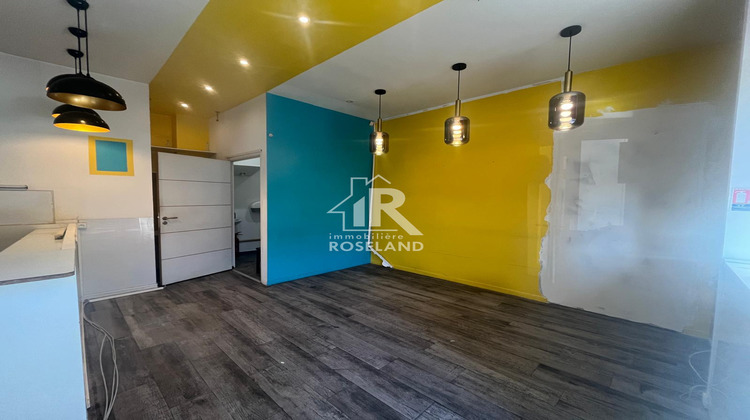 Ma-Cabane - Location Local commercial Roquefort-les-Pins, 37 m²